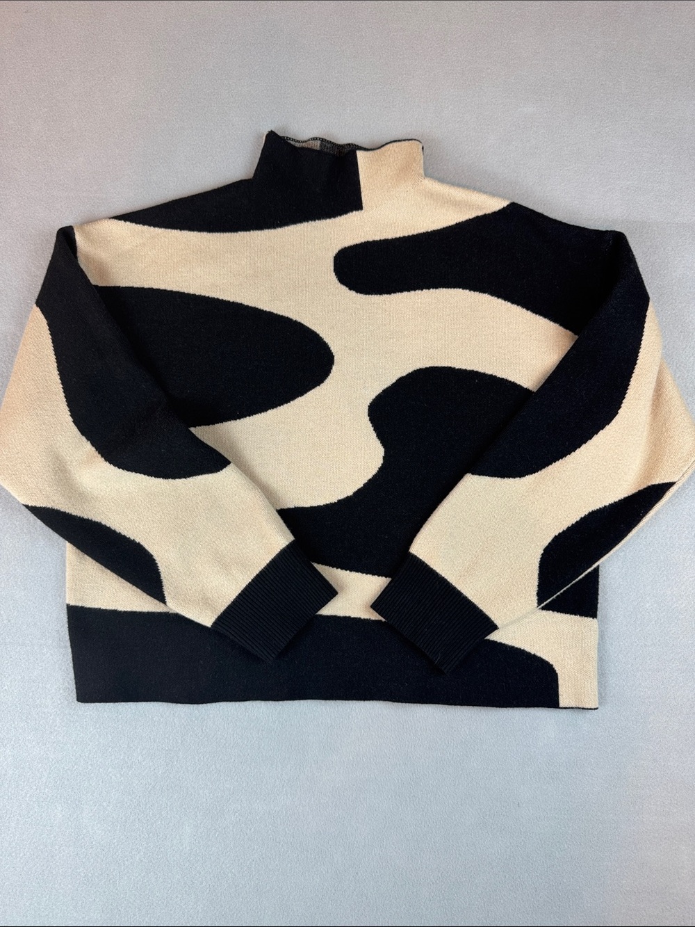 Cider Black and Cream Zebra Abstract Pattern Mock Neck Sweater Size S Worn Once